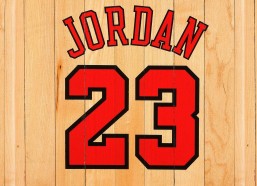 【开云娱乐】马刺锋线杰里米-索汉社媒分享日常照，心怀感恩引球迷共鸣